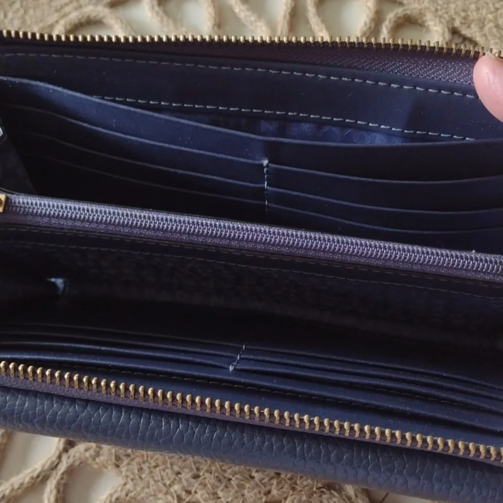 KATE SPADE Long Wallet NAVY NWOT - Picture 4 of 13